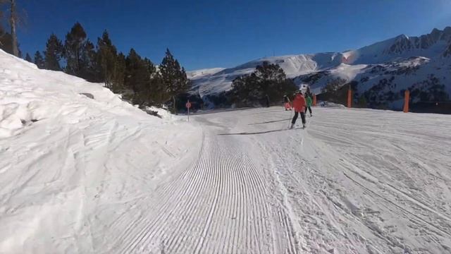 КАТКА ЛОГ Андорра Grandvalira 2019 Спуск на сноуборде по красивой синей трассе (GoPro Hero 7 black) смотреть онлайн