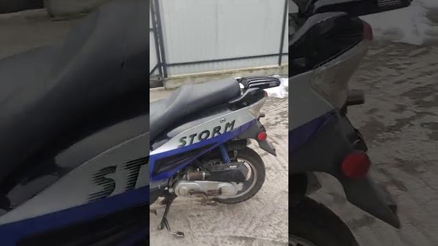 Стоит ли переходить на електроскутер? Viper Storm 50cc после 9 лет брежной експлуатации смотреть онлайн