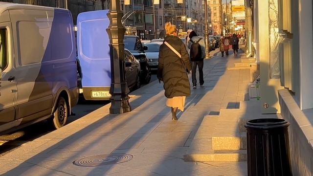 Подражаем шведам? Вдохновляемся скандинавским стилем? Cтрит стайл Петербурга Что надето Осень/Зима