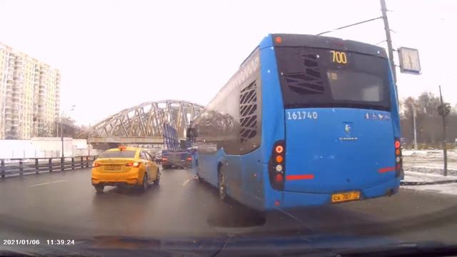 Вежливый автобус. смотреть онлайн