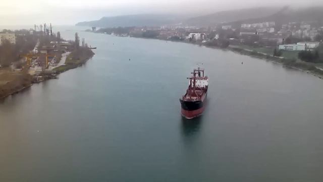 Bungee Jumping For the FIRST Time!!! смотреть онлайн
