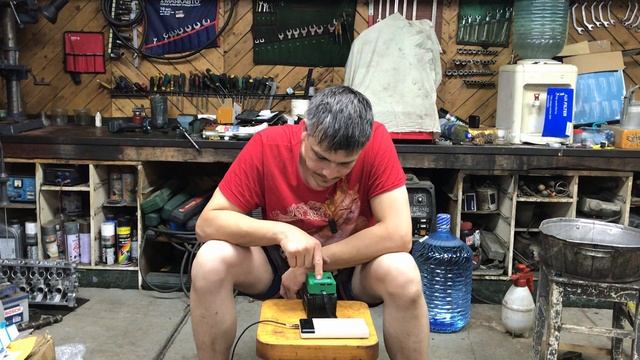 Адаптер Хеймердингер для АКБ, фонарь и повербанк в одном, 1А и 2А. смотреть онлайн