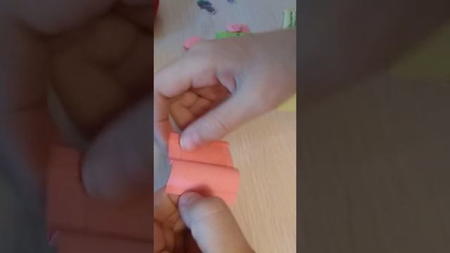 Бумажные сюрпризы от моей сестры смотреть онлайн