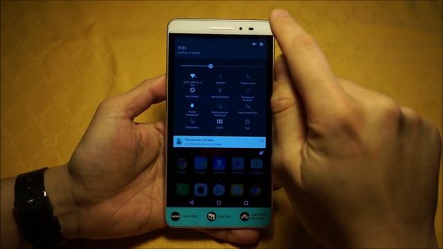 Lenovo Phab Plus - распаковка необычного устройства смотреть онлайн