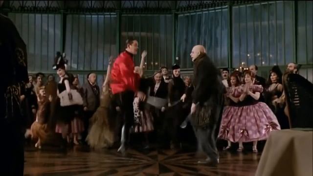 La Familia Addams - La Mamushka смотреть онлайн