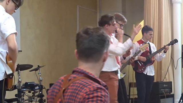 выступление Взять НиК на празднике Последнего звонка в Гимназии 23 #Иваново смотреть онлайн