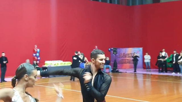 Гордеев Илья и Комарова Дарья . Первый турнир в этом сезоне . Танцевальные Легенды 2021, октябрь смотреть онлайн