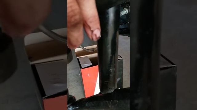 Changing/replacing spindles on VW Beetle Type 1 смотреть онлайн