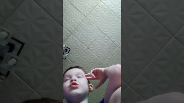 Я вернулся в Geometry Dash смотреть онлайн