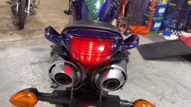 YAMAHA FZ6 FAZER