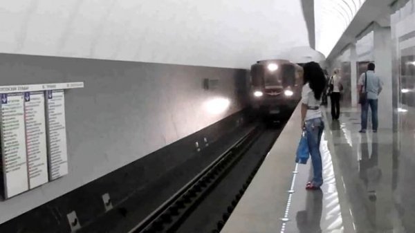 метровагон 81-717/714(клип)