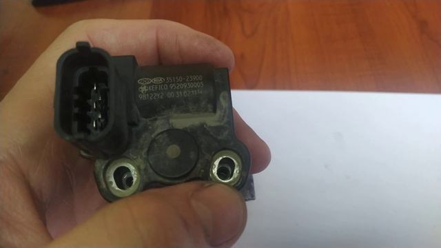 как разобрать регулятор холостого хода. чистка РХХ. G4GC. Hyundai. Elantra/Tucson/Avante смотреть онлайн