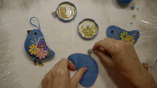 DIY Felt ornament bird happiness. 2021. МК Ёлочная игрушка "Птичка счастья" из фетра своими руками. смотреть онлайн