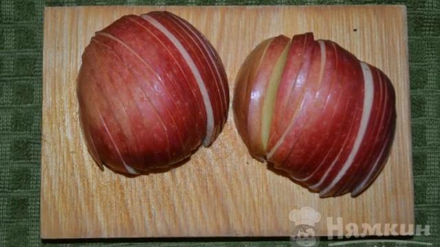 Puff pastry with apple and banana смотреть онлайн