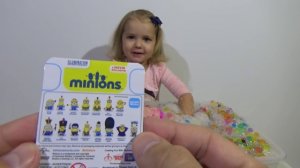 Орбиз сюрпризы игрушки с разноцветными шариками в искуственном снегу Orbeez surp