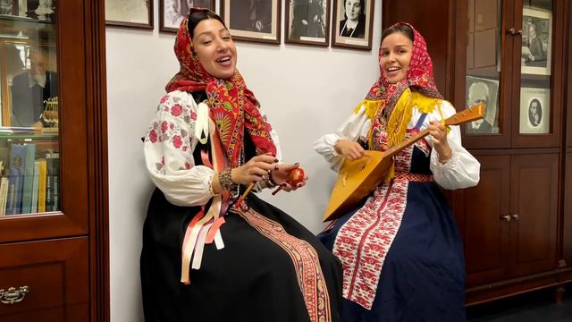 Брали девки лён- Дуэт Пламень смотреть онлайн