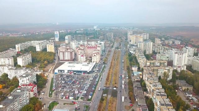 Кишинев с высоты птичьего полета, ЧЕКАНЫ с воздуха 4K, Aerial video Cishinau 2020 смотреть онлайн
