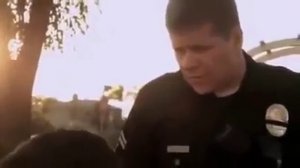 Мальчик вызвал полицию из-за ремня