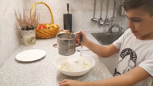 Сырники домашние смотреть онлайн