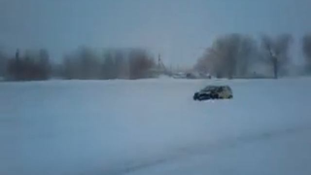 3 этап Кубка России по зимним трековым гонкам на льду Оренбург. 15.02.2015 смотреть онлайн