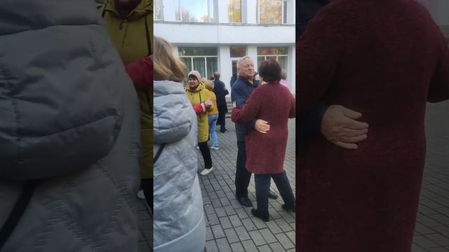 Будь моей женой.....08.10.22 Гомель парк Луначарского ? смотреть онлайн