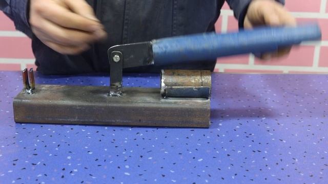 Helpful Repairman! Secrets That Will Surprise You смотреть онлайн