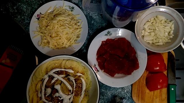 Мясо по-французски с вкуснейшим картофелем. смотреть онлайн