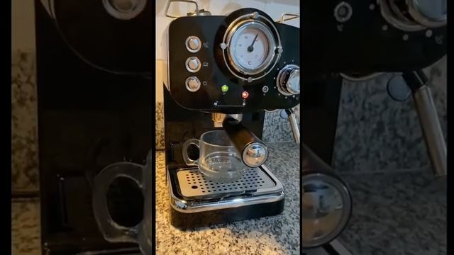 Making My Own Coffee Using Anko Espresso Machine from HMR! смотреть онлайн