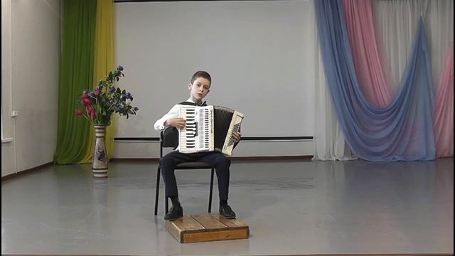 Чешская народная песня «Аннушка» Исполняет Андрияш Иван 1 класс Преподаватель Вовнянко И.Н. смотреть онлайн
