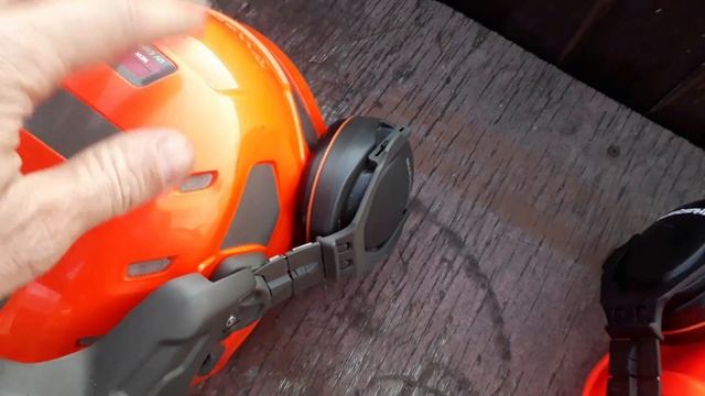 Husqvarna Защита глаз, ушей, головы. смотреть онлайн