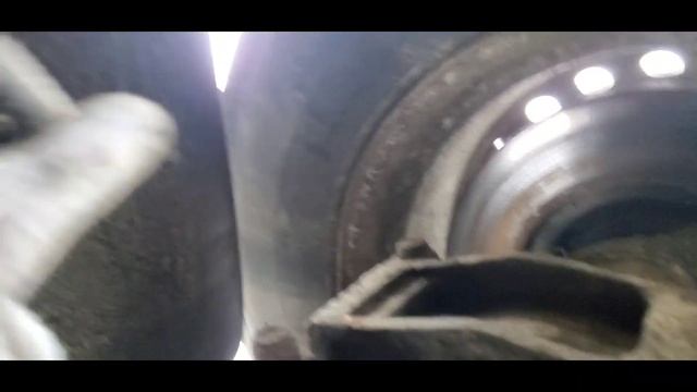 Установка датчика ABS на полуприцеп шмитц. смотреть онлайн