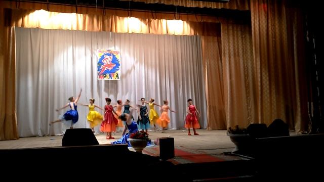 Я танцую вальс цветов смотреть онлайн