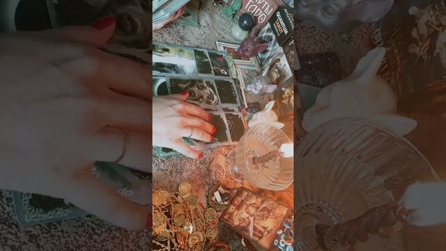 Убрать неприятности, хлопоты.#гаданиеонлайн смотреть онлайн