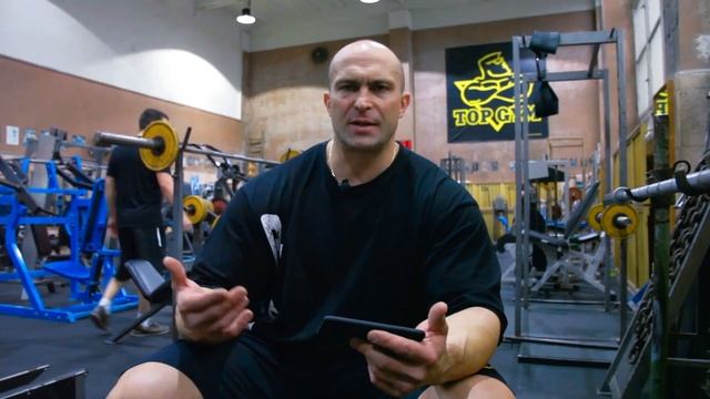 Брусья и жим лежа \ Dips and bench press смотреть онлайн
