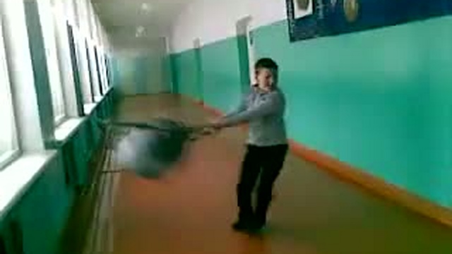 Не умный школьник / www.kengarags.ru смотреть онлайн