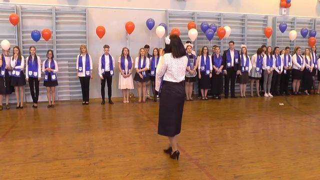 Поёт Милена Велчева 11А Последний Звонок 2018 смотреть онлайн