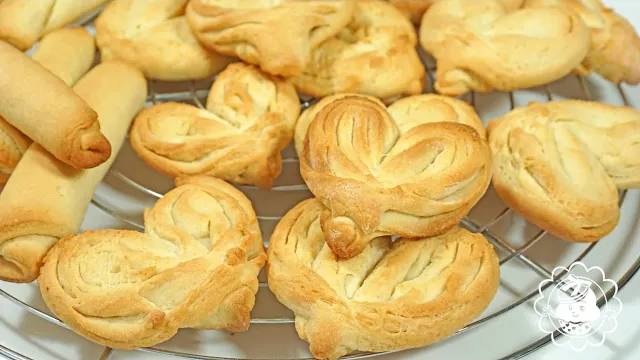 ПРОСТОЕ печенье на СМЕТАНЕ к чаю. Вкусно и просто. смотреть онлайн