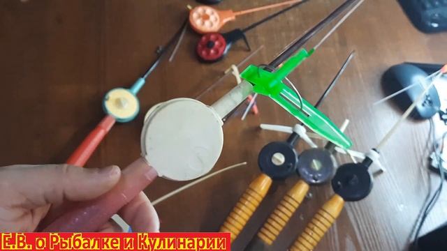 Самые лучшие  удочки для зимней рыбалки СССР.The best fishing rods for winter fishing from the USSR смотреть онлайн