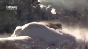 Как чистят Железную Дорогу зимой!?