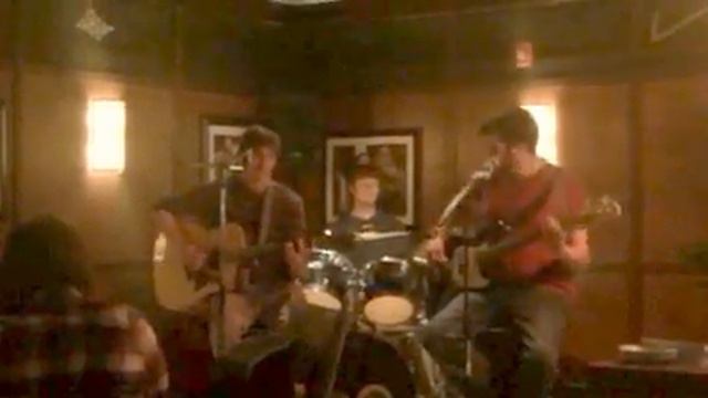 MGMT- Kids (cover live at bar louie) by c.w. trio смотреть онлайн