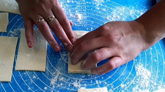 15 минут на выпекание и угощение готово!15 Minutes For Baking And The Treat Is Ready!