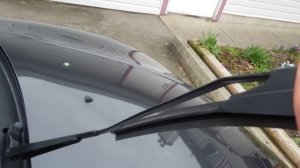 how to change wiper blade on mazda 3 2006