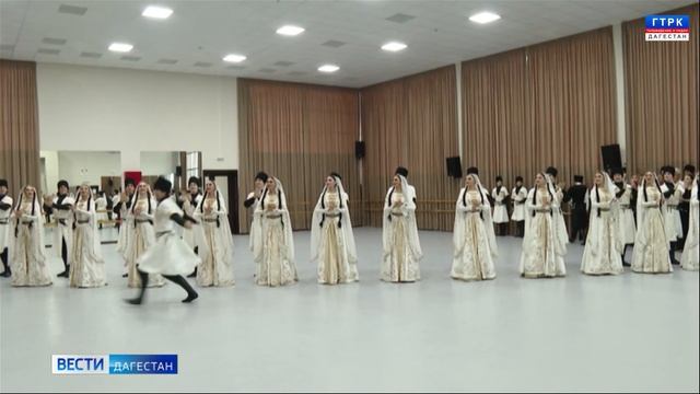 В Махачкале открыли Дом танца «Лезгинка» смотреть онлайн