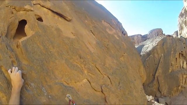 Climbing in Timna Park, Southern Israel смотреть онлайн