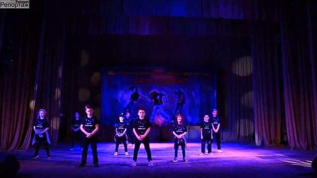 Catch the Beat 2016Индия на улицах Нью Йорка Dance team Bubble gum Studio DNK смотреть онлайн