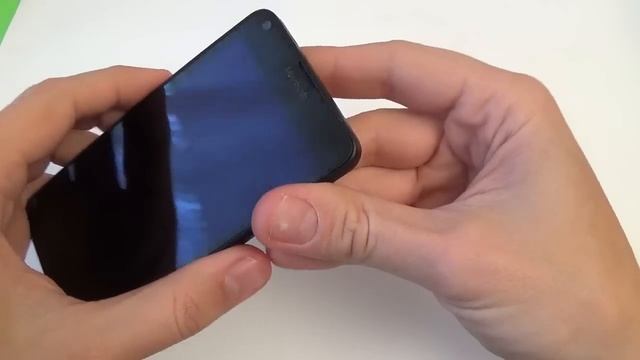 Microsoft Lumia 640 - How to remove back cover смотреть онлайн