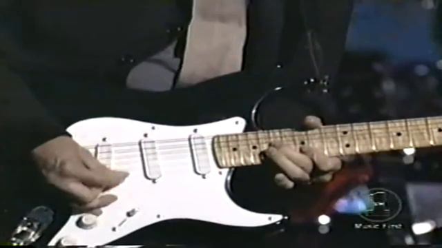 Lenny Kravitz & Eric Clapton - All Along The Watchtower (Hendrix / Dylan Tribute) смотреть онлайн