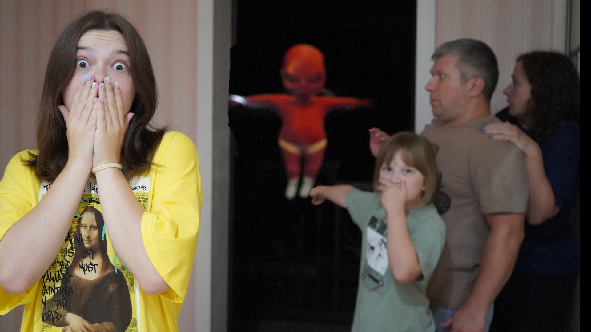 ЧАДО из АДА напугало РОДИТЕЛЕЙ! Родители увидели РБЕНКА в ЖЕЛТОМ! смотреть онлайн