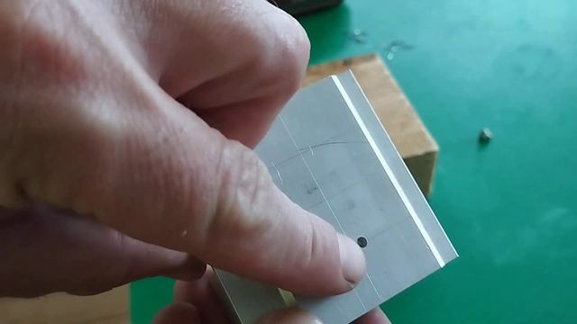 Інвертор 12/220 простий та моцний з трансформатора від мікрохвильовки смотреть онлайн