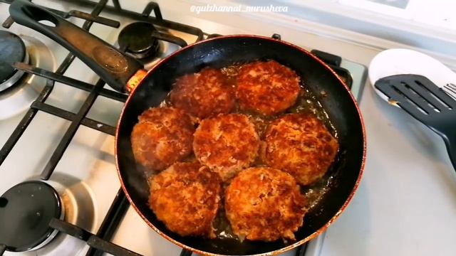 Ерекше дәмді котлеттер/ Самые вкусные котлеты смотреть онлайн